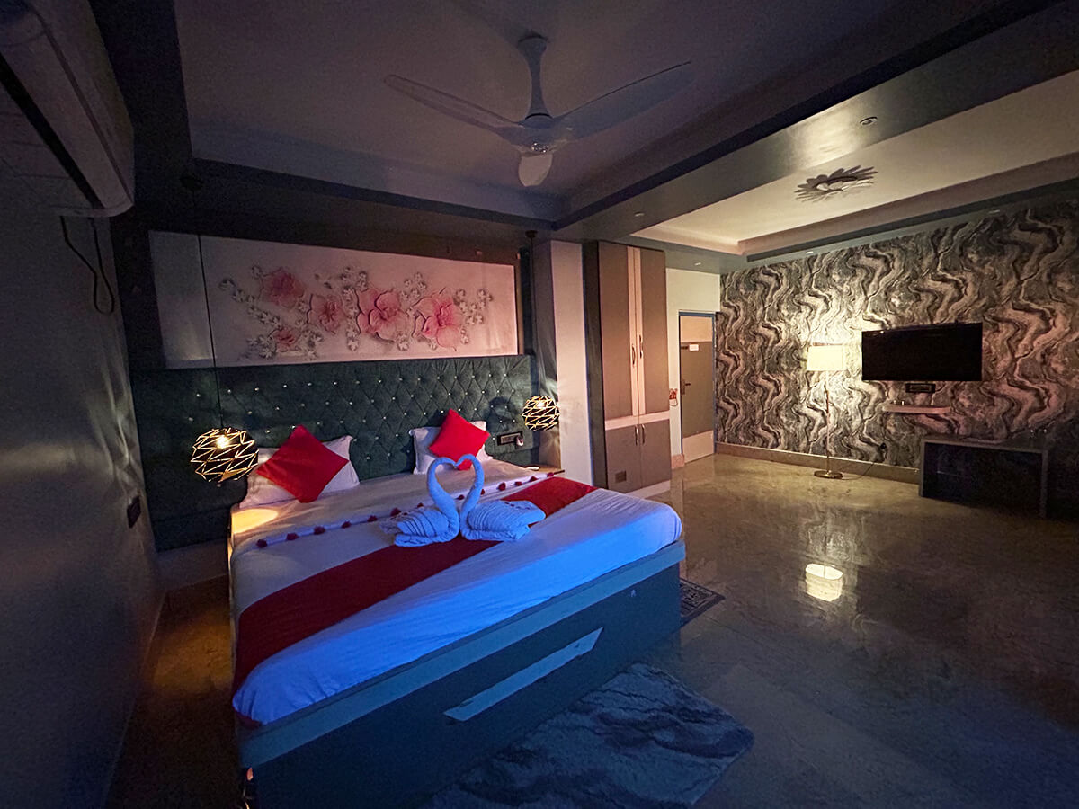 Suite With Balcony Double Bedroom view 2